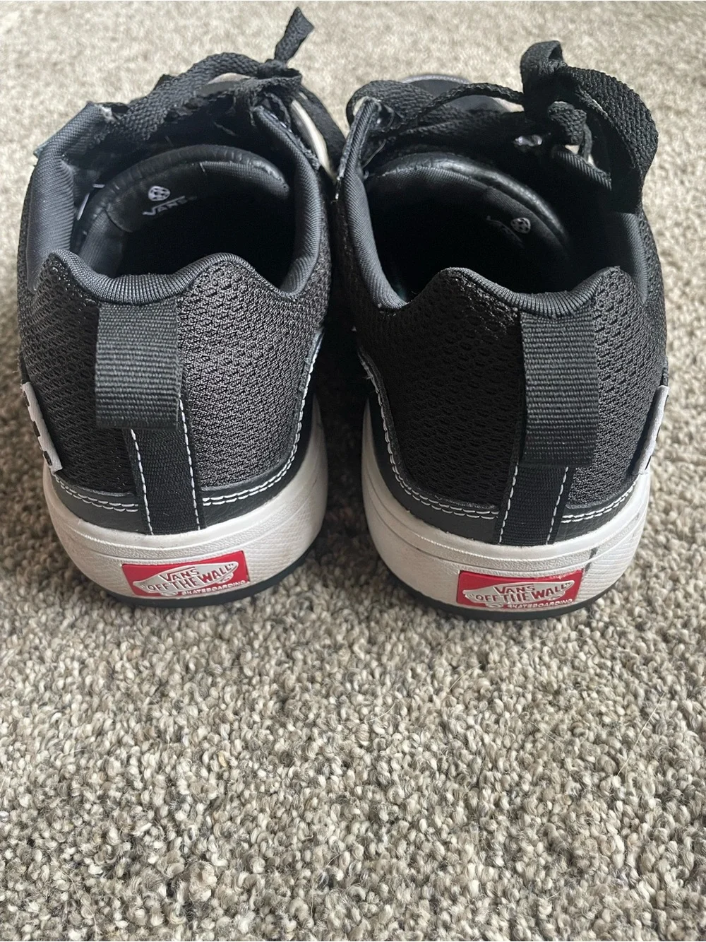 Vans Black and White Leather Old Skool Sneakers Soze 9